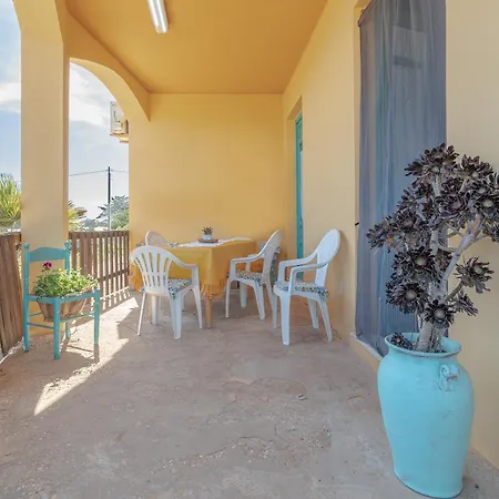 Sara Апартаменты *